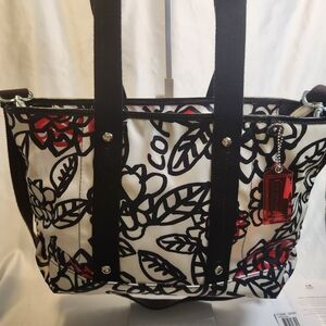 Coach Poppy Daisy Floral Graffiti Tote Bag